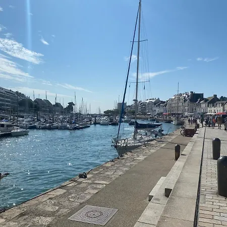 A Pieds Plage, Port, Commerces La Baule Le Pouliguen